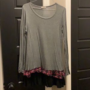 Women’s dress shirt